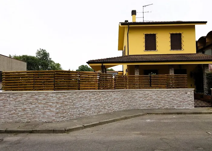 La Tana Del Riccio 韦加拉诺梅纳达