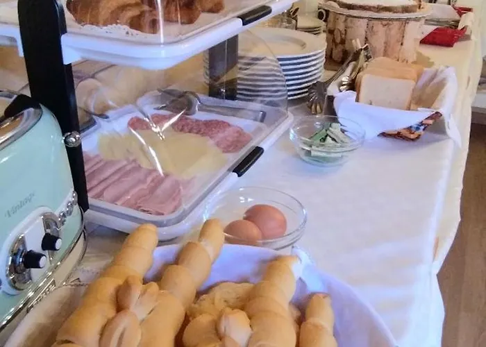 ベッド・アンド・ブレックファスト La Tana Del Riccio Vigarano Mainarda